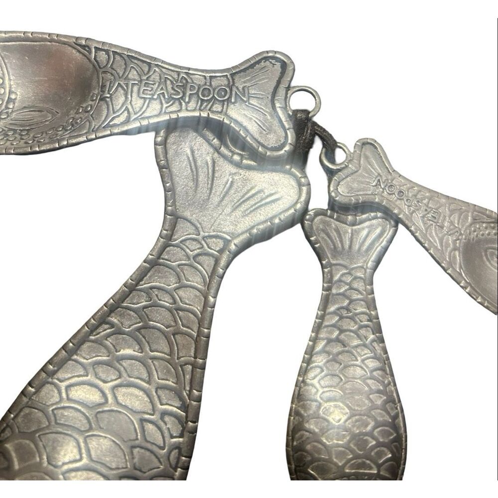 Ganz Silver Fish Measuring Spoons - Picture 5 of 6